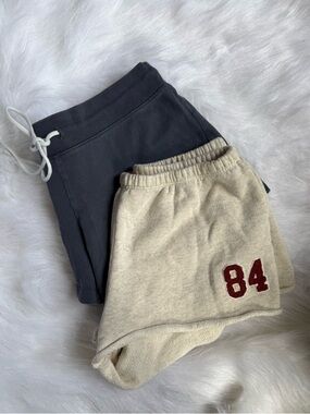 Set of 2 BRANDY MELVILLE shorts size XS/S
